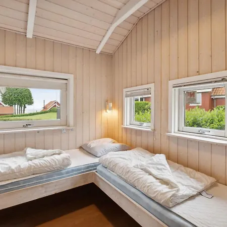 Lovely Summer House With Sea View * Хадерслев