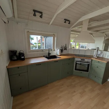 Lovely Summer House With Sea View Дом отдыха Хадерслев